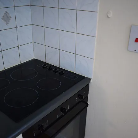 Studio Flat In Drumcondra *